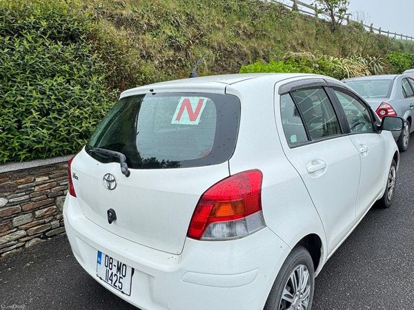 Toyota Vitz Hatchback, Petrol, 2008, White