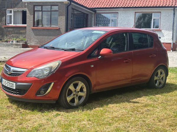 Vauxhall Corsa Hatchback, Petrol, 2012, Orange