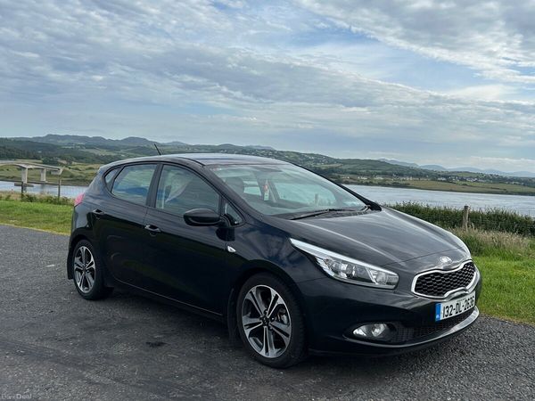 Kia Ceed Hatchback, Diesel, 2013, Black