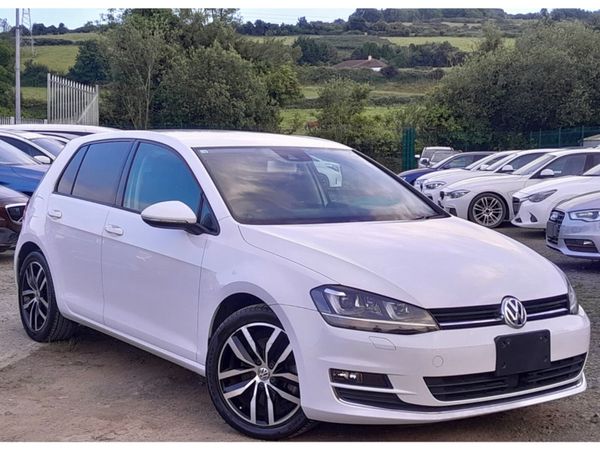 Volkswagen Golf Hatchback, Petrol, 2013, White