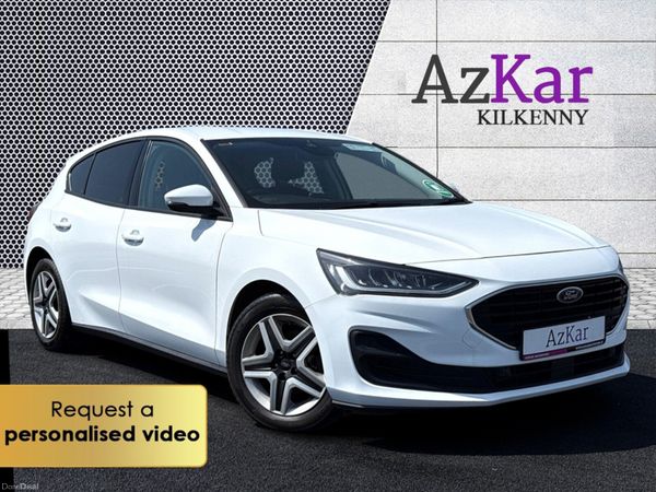 Ford Focus Hatchback, Petrol, 2022, White
