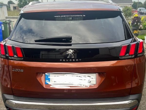 Peugeot 3008 MPV, Diesel, 2019, Brown