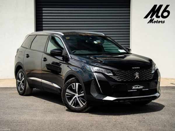 Peugeot 5008 MPV, Diesel, 2024, Black