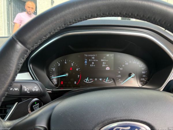Ford Focus Hatchback, Petrol, 2019, Grey