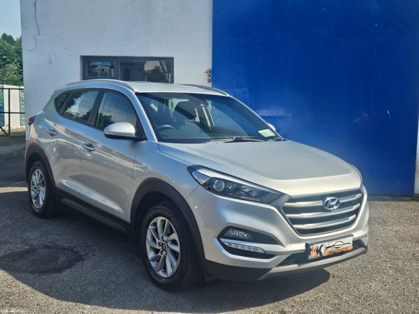 Hyundai Tucson SUV, Diesel, 2015, Silver