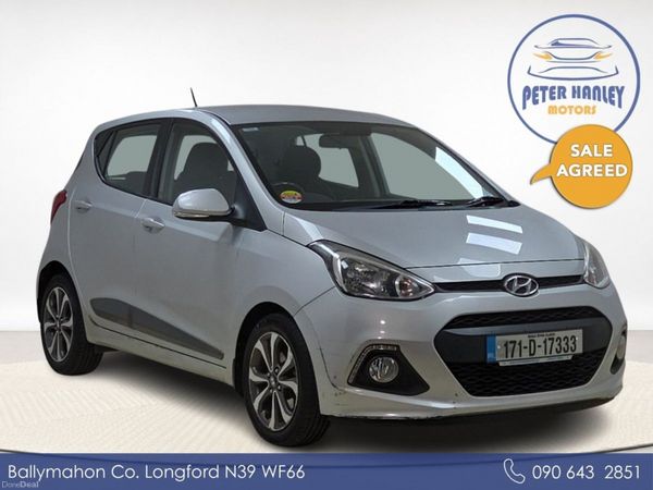 Hyundai i10 Hatchback, Petrol, 2017, Grey