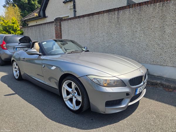 BMW Z4 Convertible, Petrol, 2012, Grey