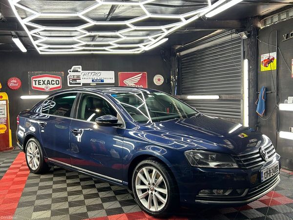 Volkswagen Passat Saloon, Diesel, 2013, Blue