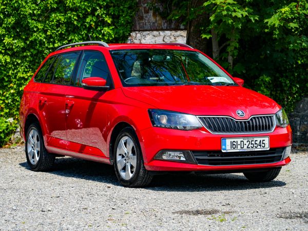 Skoda Fabia Estate, Petrol, 2016, Red