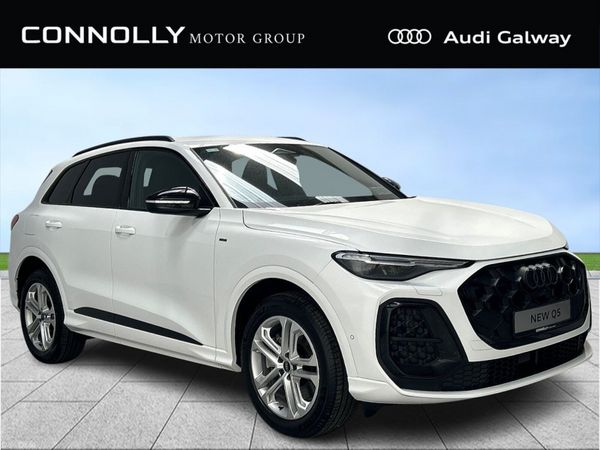 Audi Q5 SUV, Petrol Plug-in Hybrid, 2026, White