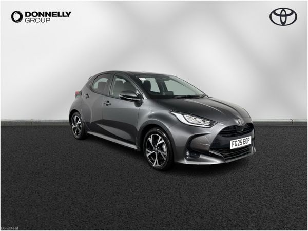 Toyota Yaris Hatchback, Petrol Hybrid, 2025, Grey