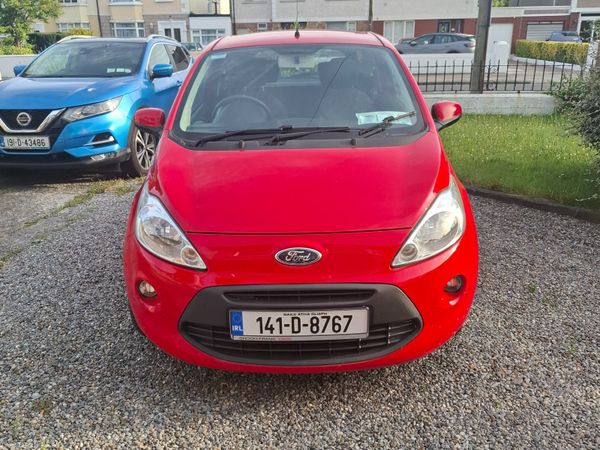 Ford KA Hatchback, Petrol, 2014, Red