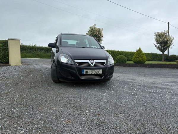 Vauxhall Zafira MPV, Diesel, 2010, Black