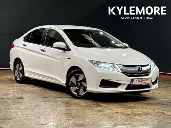 Honda Grace Saloon, Petrol Hybrid, 2017, White