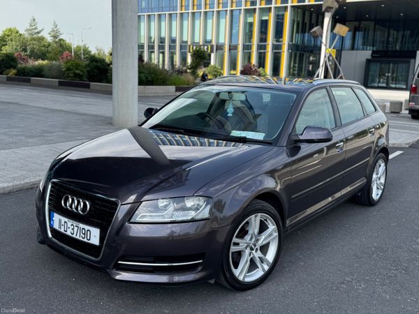 Audi A3 Hatchback, Diesel, 2011, Grey