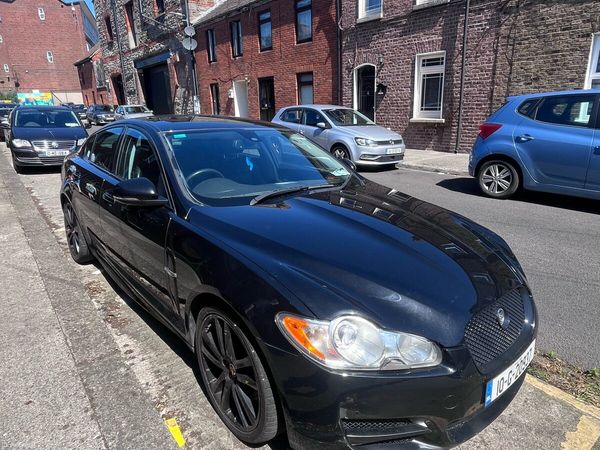 Jaguar XF Saloon, Diesel, 2010, Black