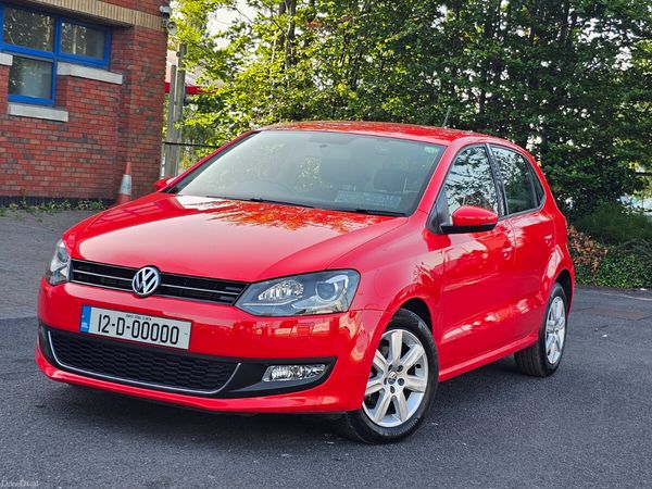 Volkswagen Polo Hatchback, Petrol, 2012, Red