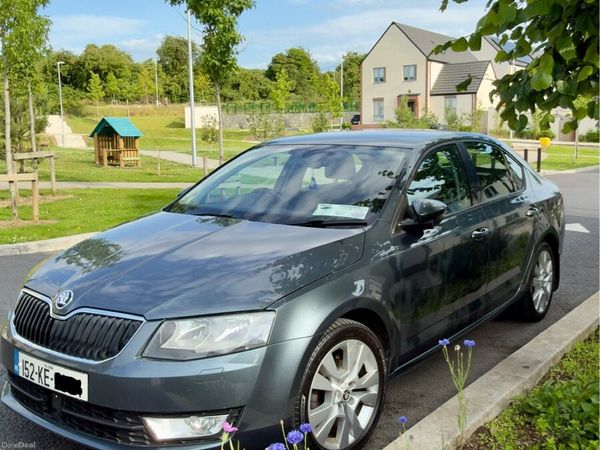 Skoda Octavia Hatchback, Diesel, 2015, Grey