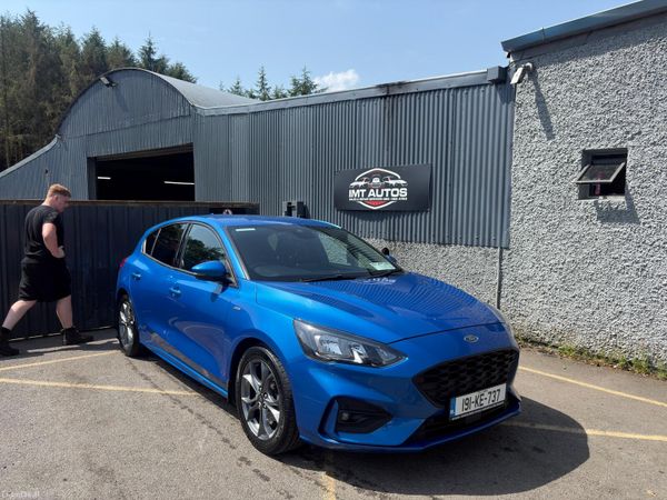Ford Focus Hatchback, Diesel, 2019, Blue