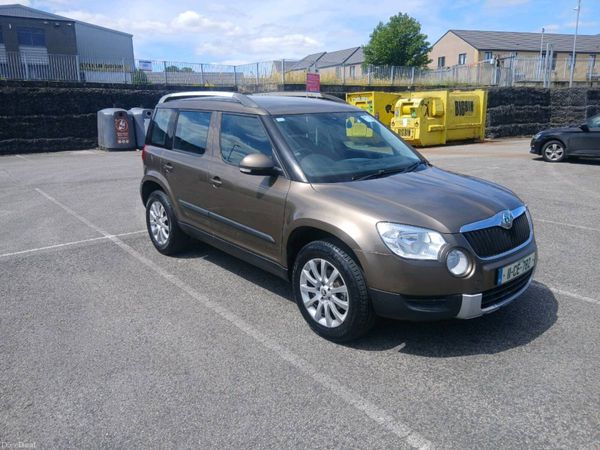 Skoda Yeti SUV, Diesel, 2011, Brown