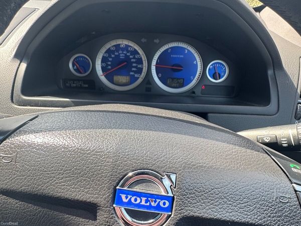 Volvo XC90 SUV, Diesel, 2012, Silver