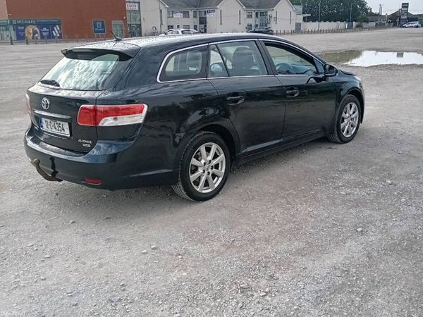 Toyota Avensis Estate, Diesel, 2012, Grey