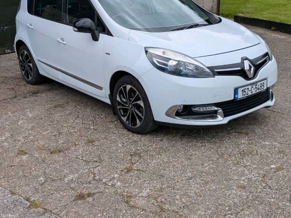 Renault Scenic MPV, Diesel, 2015, White