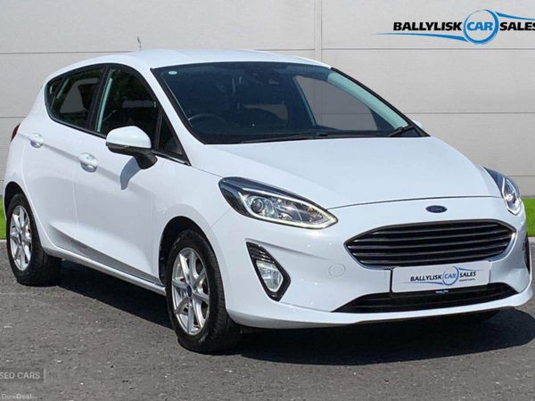 Ford Fiesta Hatchback, Petrol, 2018, White