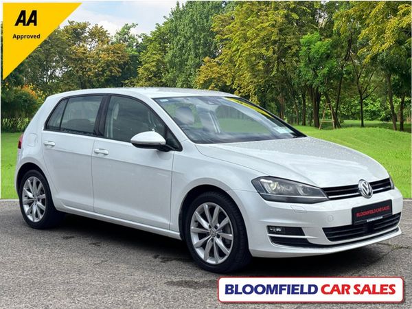 Volkswagen Golf Hatchback, Petrol, 2015, White