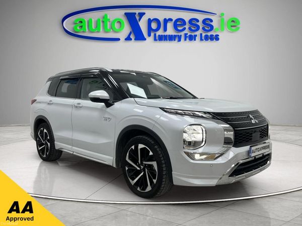 Mitsubishi Outlander SUV, Petrol Plug-in Hybrid, 2022, White