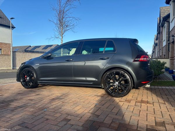 Volkswagen Golf Estate, Diesel, 2013, Grey