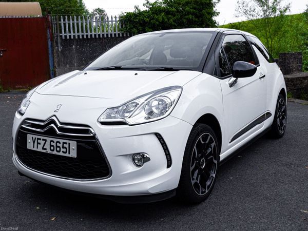 DS Automobiles DS 3 Hatchback, Petrol, 2015, White