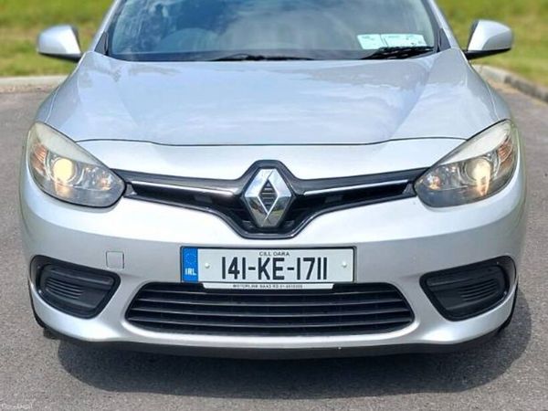 Renault Fluence Saloon, Diesel, 2014, Silver