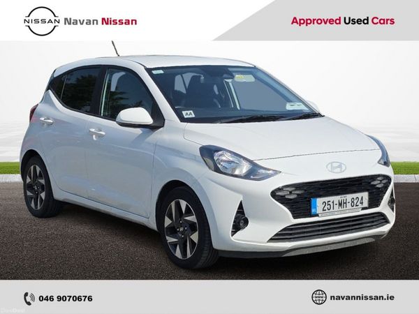 Hyundai i10 Hatchback, Petrol, 2025, White