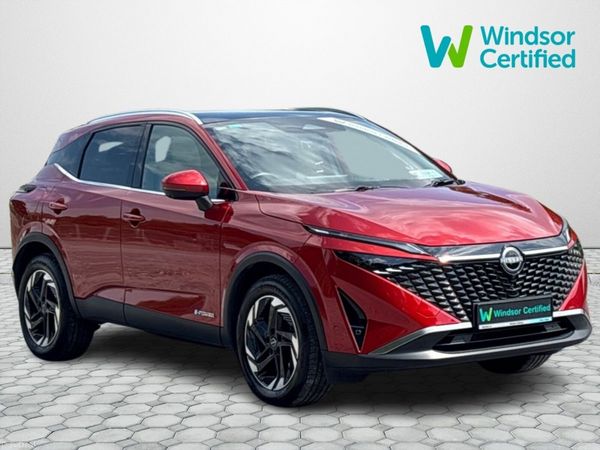 Nissan Qashqai MPV, Petrol Hybrid, 2025, Red