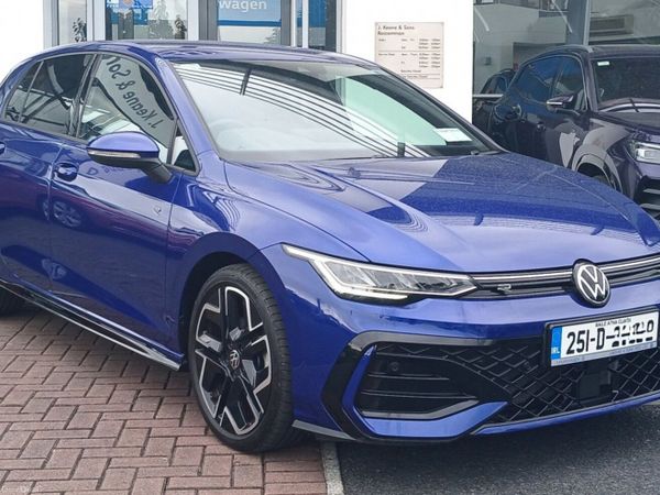 Volkswagen Golf Estate, Diesel, 2025, Blue