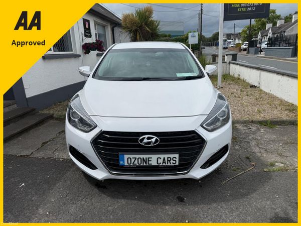 Hyundai i40 Saloon, Diesel, 2016, White