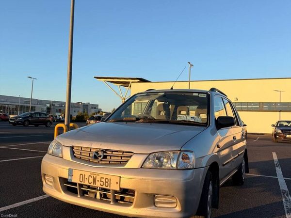 Mazda Demio Hatchback, Petrol, 2001, Silver