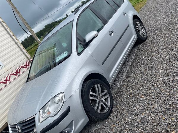 Volkswagen Touran MPV, Diesel, 2007, Silver