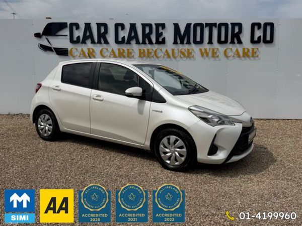 Toyota Yaris Hatchback, Petrol Hybrid, 2017, White