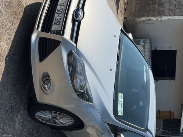 Ford Focus Hatchback, Diesel, 2014, Silver