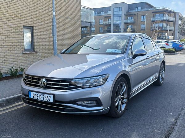 Volkswagen Passat Saloon, Diesel, 2020, Grey