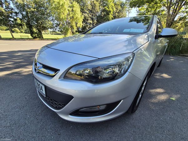 Opel Astra Saloon, Diesel, 2017, Grey