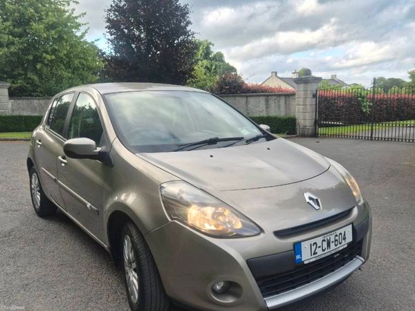 Renault Clio Hatchback, Ethanol Petrol, 2012, Gold