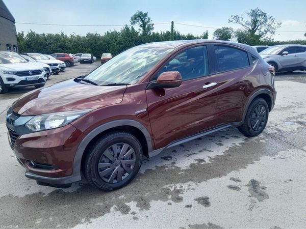 Honda Vezel SUV, Petrol Hybrid, 2014, Red
