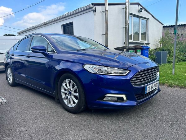 Ford Mondeo Hatchback, Diesel, 2017, Blue