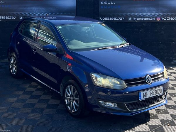 Volkswagen Polo Hatchback, Petrol, 2014, Blue