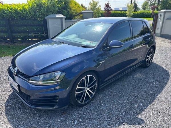 Volkswagen Golf Hatchback, Diesel, 2015, Blue