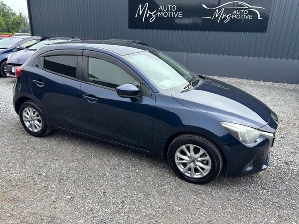 Mazda Demio Hatchback, Diesel, 2017, Blue