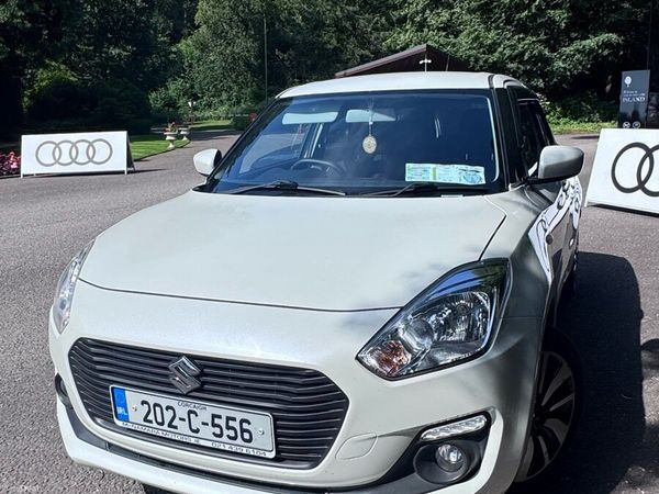 Suzuki Swift Hatchback, Petrol, 2020, White